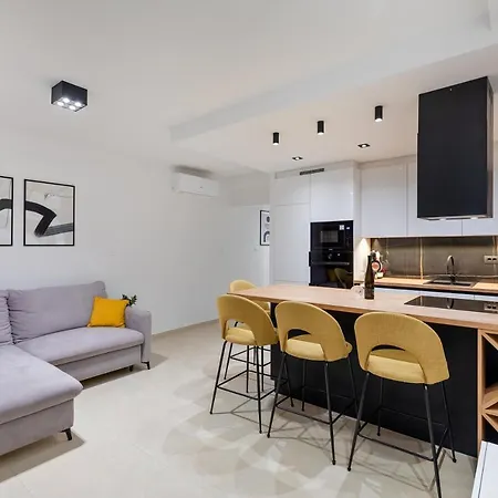 Apartment Luxury N&p