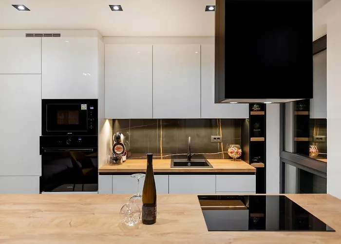 Luxury N&p 아파트 *