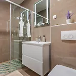Διαμέρισμα Luxury N&p